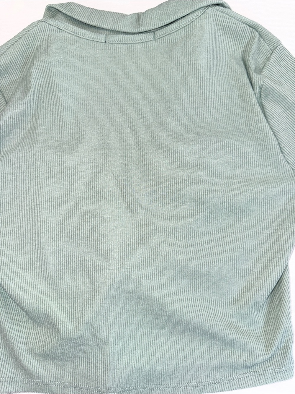 Mixed Threads Sage Green Ribbed Ruched Collared Crop Top Small - Picture 8 of 8